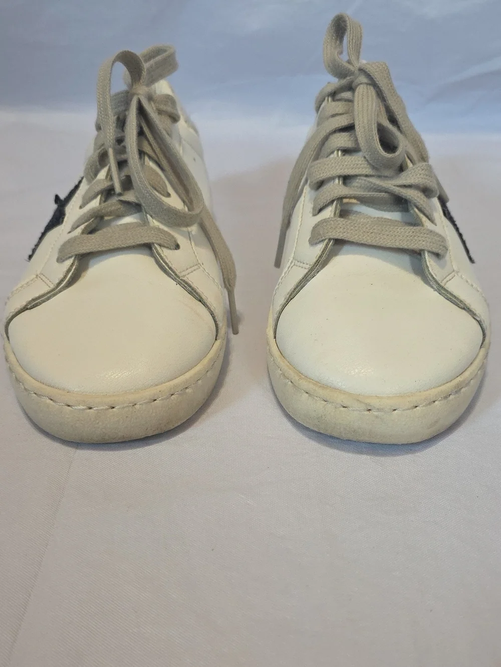 Vintage Havana Carla Sneaker White Cheetah Black Star Faux Fur Heel Tab 8.5